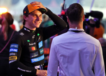 Oscar Piastri picked up pole position in Qatar