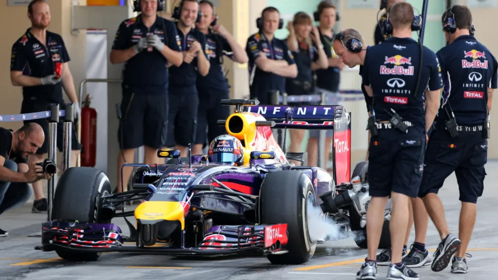 Poor reliability dogged Renault throughout the turbo hybrid era