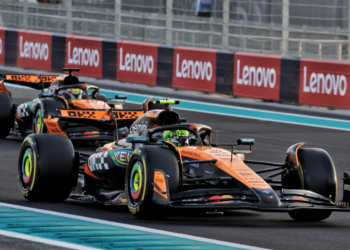 Lando Norris and Oscar Piastri traded places on the opening lap in Abu Dhabi