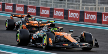 Lando Norris and Oscar Piastri traded places on the opening lap in Abu Dhabi
