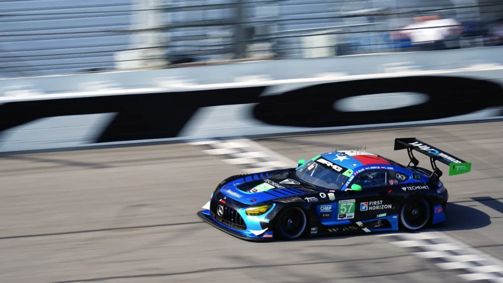 The #57 Mercedes of Philip Ellis held onto victory after a thrilling climax. Image: Kevin Dejewski