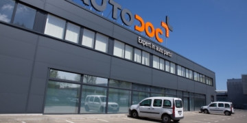 Why the aftermarket lacks the precision of the race paddock