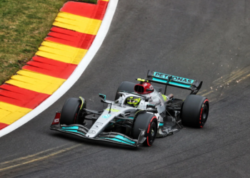 The first stages of the ground-effect era in F1 saw huge porpoising