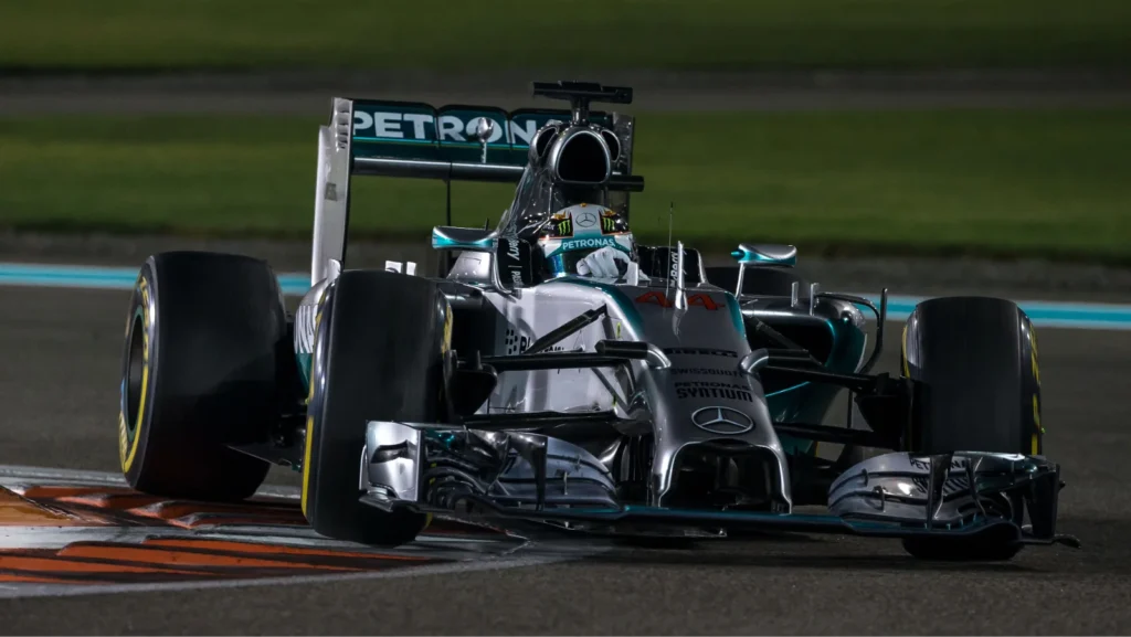 Mercedes dominates F1 under the previous power unit regulations