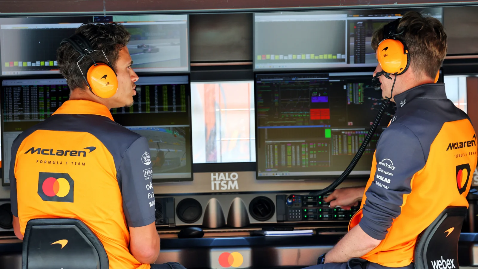 The McLaren pit wall was often the subject of attention and scrutiny in F1 2025