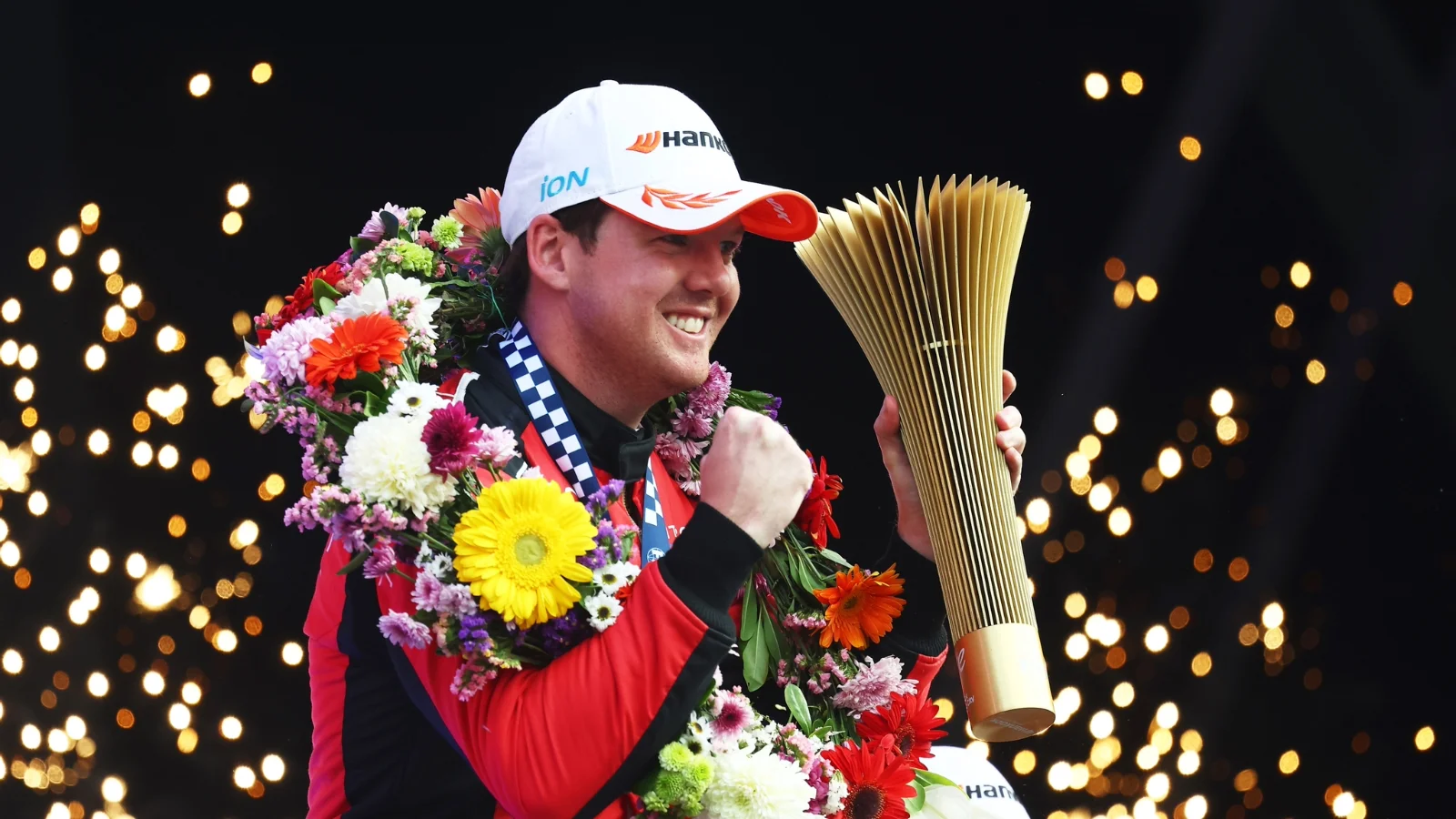 Nick Cassidy celebrates his triumph in the Mexico City E-Prix