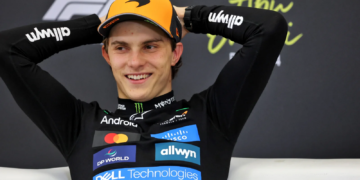 Oscar Piastri makes humorous dig at Alpine F1 snub in Google ad