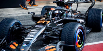 McLaren suffered a reliability issue on the first day of its pre-season testing programme