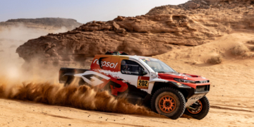 Toyota strikes back as Henk Lategan lays down the law and takes Dakar lead