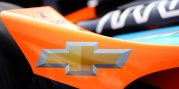 Chevrolet and Honda will keep supplying IndyCar through the next rules package change. Photo: Kevin Dejewski