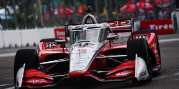 McLaughlin was speedy under threatening skies. Photo: Kevin Dejewski