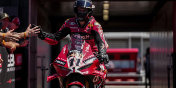 Nicolo Bulega dominates to first WorldSBK victory of 2026 in Australian Race 1