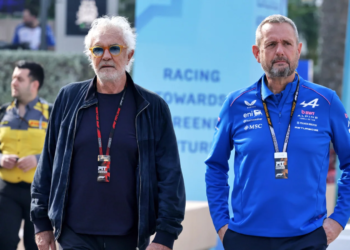 Alpine Managing Director Steve Nielsen [pictured with Executive Advisor Flavio Briatore] is stern in his belief Mercedes has acted correctly