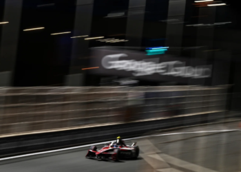 The first race of the Jeddah E-Prix double-header has been completed