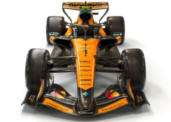 McLaren reveal MCL40