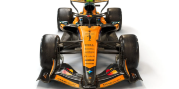 McLaren reveal MCL40