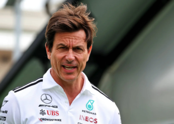Toto Wolff has indicated that Mercedes is not resting on its favourites status