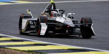 Antonio Felix da Costa leads contentious Jaguar 1-2 in Madrid E-Prix thriller