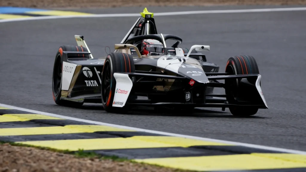 Antonio Felix da Costa kept calm in the tricky conditions in Madrid to take his second consecutive E-Prix victory of the season