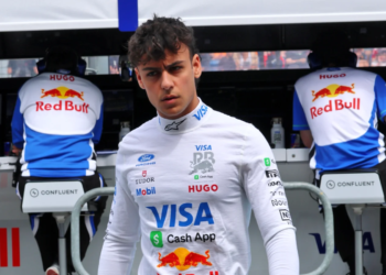 Arvid Lindblad secured a memorable F1 debut with eighth place