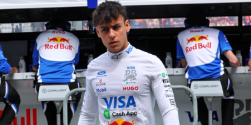 Arvid Lindblad secured a memorable F1 debut with eighth place