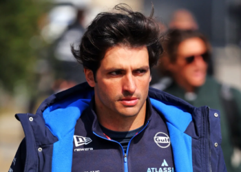 Carlos Sainz has called for F1 to be rethought