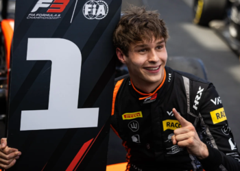 Race winner Bruno Del Pino (ESP) Van Amersfoort Racing celebrates in parc ferme. 07.03.2026. FIA Formula 3 Championship, Rd 1, Sprint Race, Melbourne, Australia, Saturday.