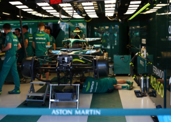 Aston Martin continue to endure a nightmare weekend in Melbourne