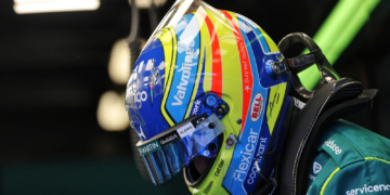 Fernando Alonso and Aston Martin are enduring a nightmare in Melbourne