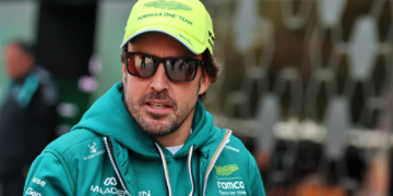 Fernando Alonso has detailed his on-track struggle in 2026