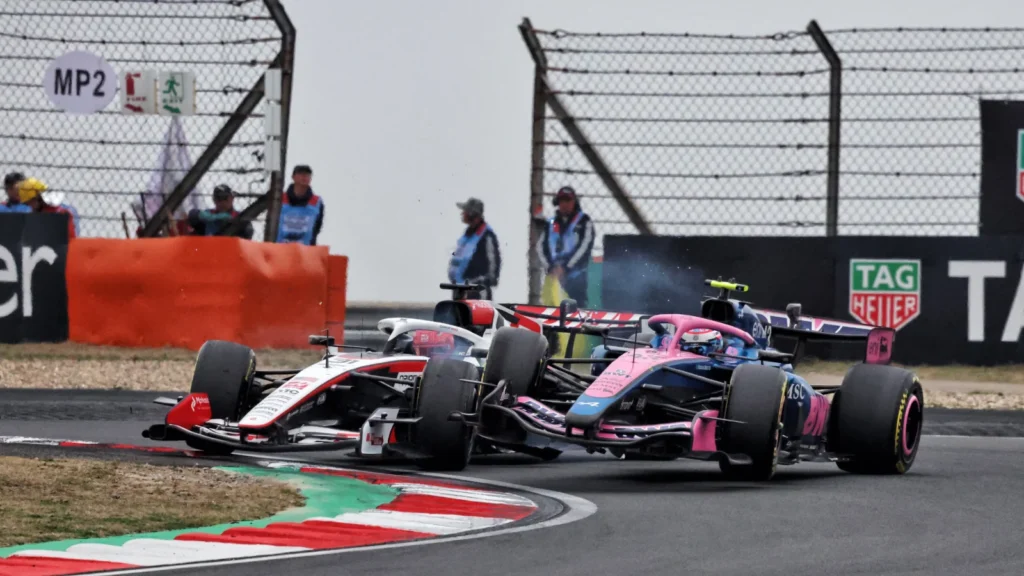 Franco Colapinto and Esteban Ocon collided 