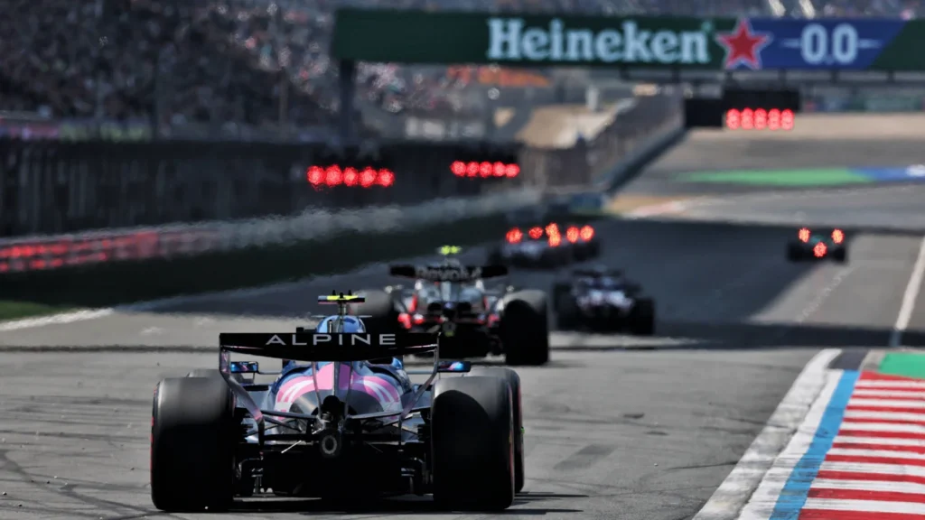 2. Alpine and Mercedes could soon enjoy a closer relationship