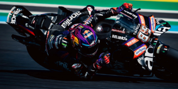 Jorge Martin wins stunning final lap shootout in US MotoGP Sprint