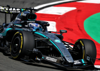 George Russell dominated qualifying for the F1 Chinese GP