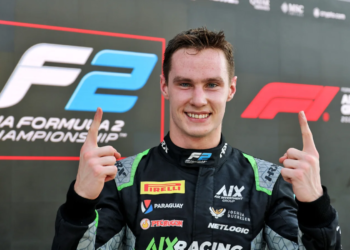 Race winner Joshua Durksen (PAR) AIX Racing celebrates in parc ferme. 07.12.2025. Formula 2 Championship, Rd 14, Yas Marina Circuit, Abu Dhabi, UAE, Feature Race, Sunday.
