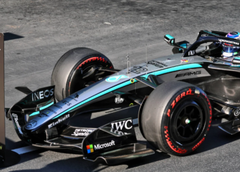 Kimi Antonelli became F1's youngest polesitter at the F1 Chinese GP