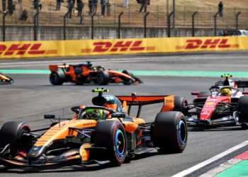 Lando Norris was briefly ahead of Lewis Hamilton in the China Sprint