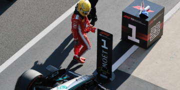 Lewis Hamilton lines up third for the F1 Chinese GP