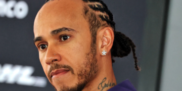 Lewis Hamilton explained that Ferrari's radical wing was "rushed"