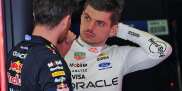 Max Verstappen is continuing to voice his distonent at F1's new rules ahead of the opening race of the season in Australia