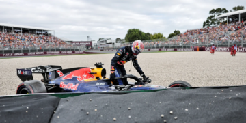 Max Verstappen suffered a shock Q1 exit in Melbourne