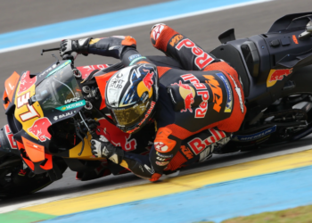 Pedro Acosta leads first United States MotoGP practice session after Marc Marquez crashes