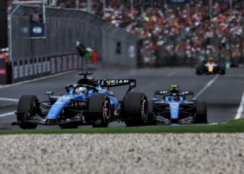 Williams could not take its now customary place in the F1 midfield in Melbourne, despite the Mercedes PU
