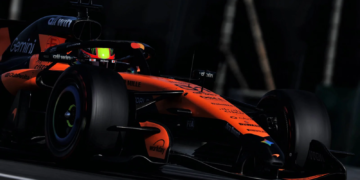 Oscar Piastri and Lando Norris out of Chinese Grand Prix