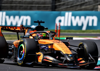 Oscar Piastri leads the Formula 1 Japanese Grand Prix FP2