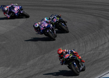 Jorge Lorenzo slams Yamaha riders including Fabio Quartararo for ‘overly harsh criticism’ of V4 MotoGP bike