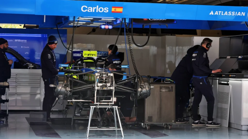 Williams plans to overhaul how it integrates components from Mercedes