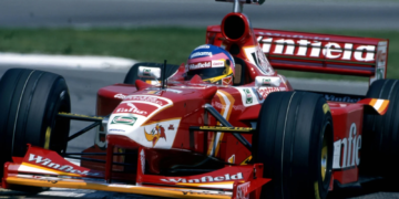 The FW20 scored just three podiums - one for Frentzen, two for Villeneuve