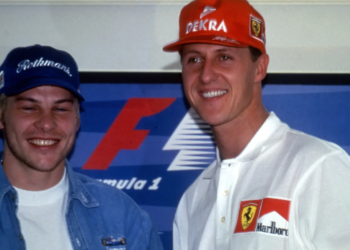 Michael Schumacher faced Jacques Villeneuve for the F1 title in 1997, with a controversial finish