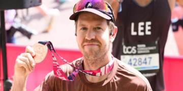 Sebastian Vettel completed the London Marathon on Sunday